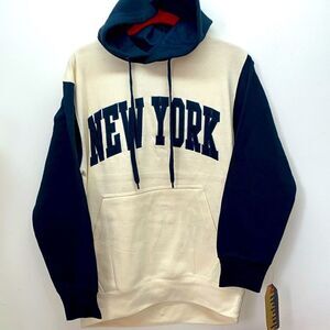 🔥New York unisex sweater hoodie women’s & Mens Size XLARGE New with tag